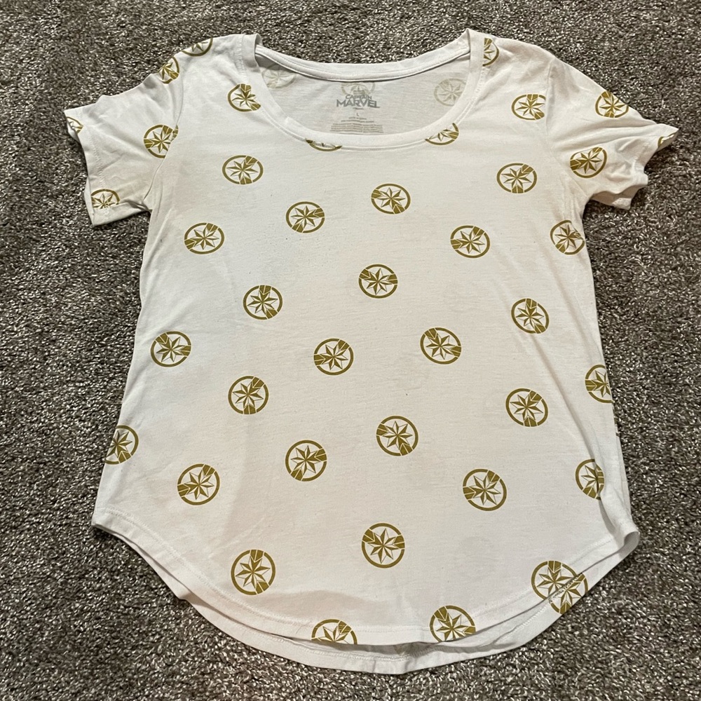Captain Marvel Juniors Tee
